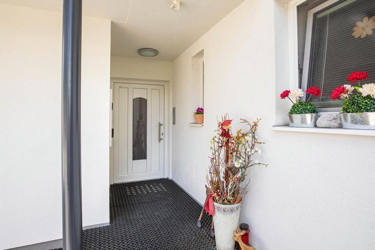 Enjoy One Apartment